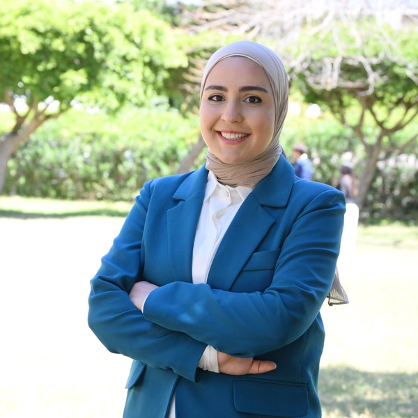 Farah Tahan